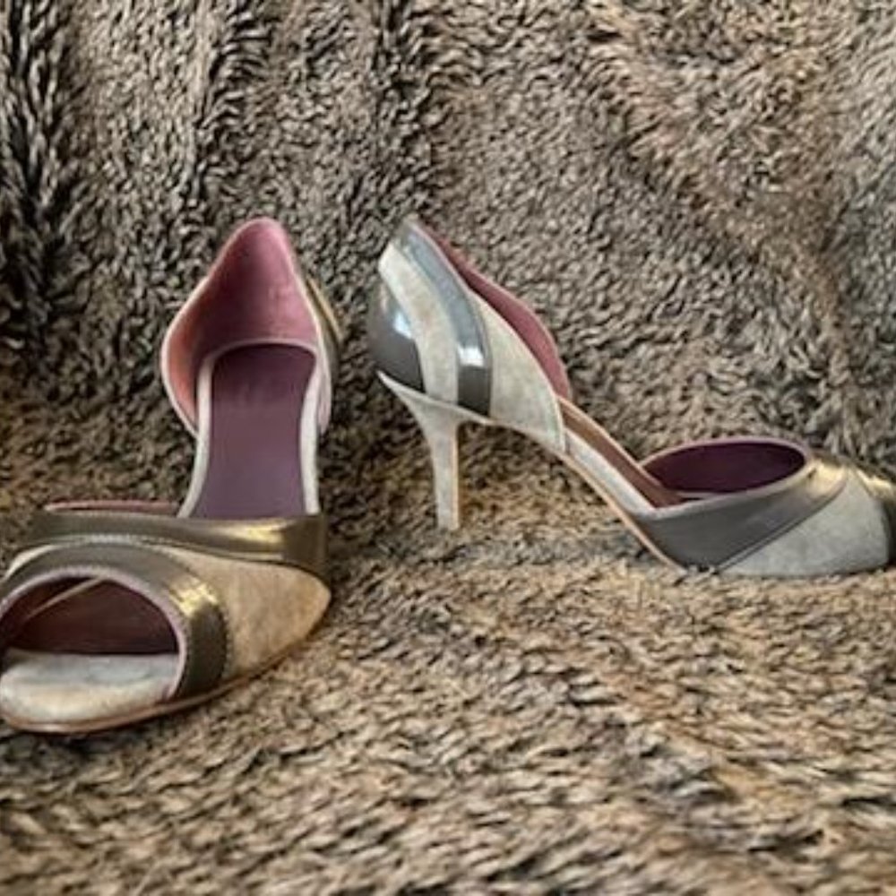 MaxMara D'Orsay Pumps - EU37/US7